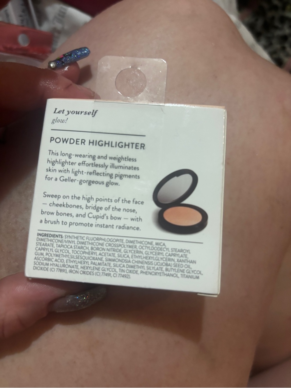 Powder Highlighter - Picture 2 of 2